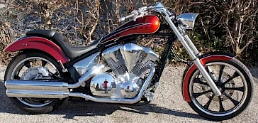 HONDA VT1300CX "FURY"