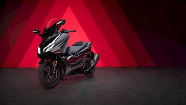 ROLLER-ANGEBOT FÜR JUNGE FAHRER